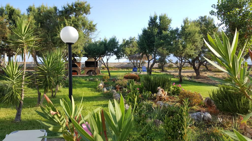 Zefyros Apartments And House كيساموس المظهر الخارجي الصورة