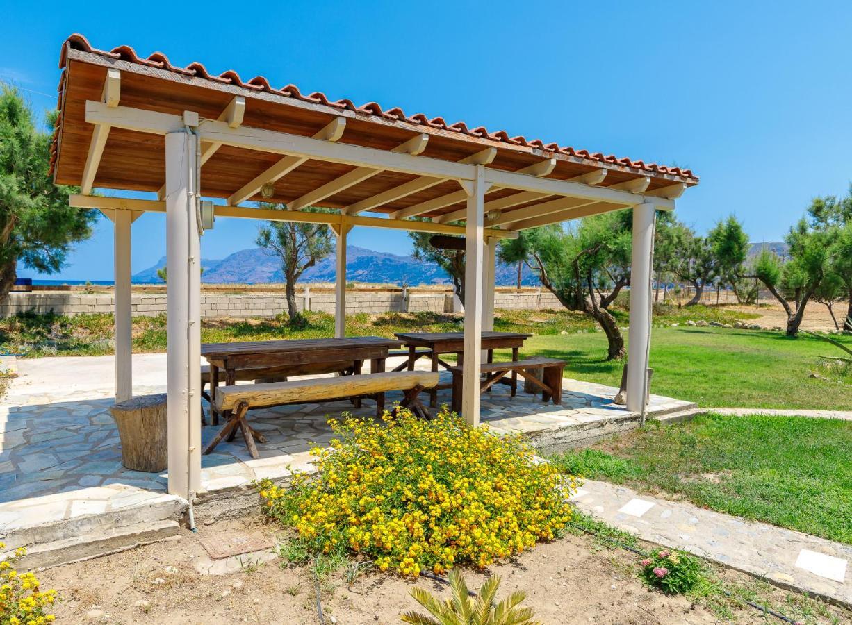 Zefyros Apartments And House كيساموس المظهر الخارجي الصورة